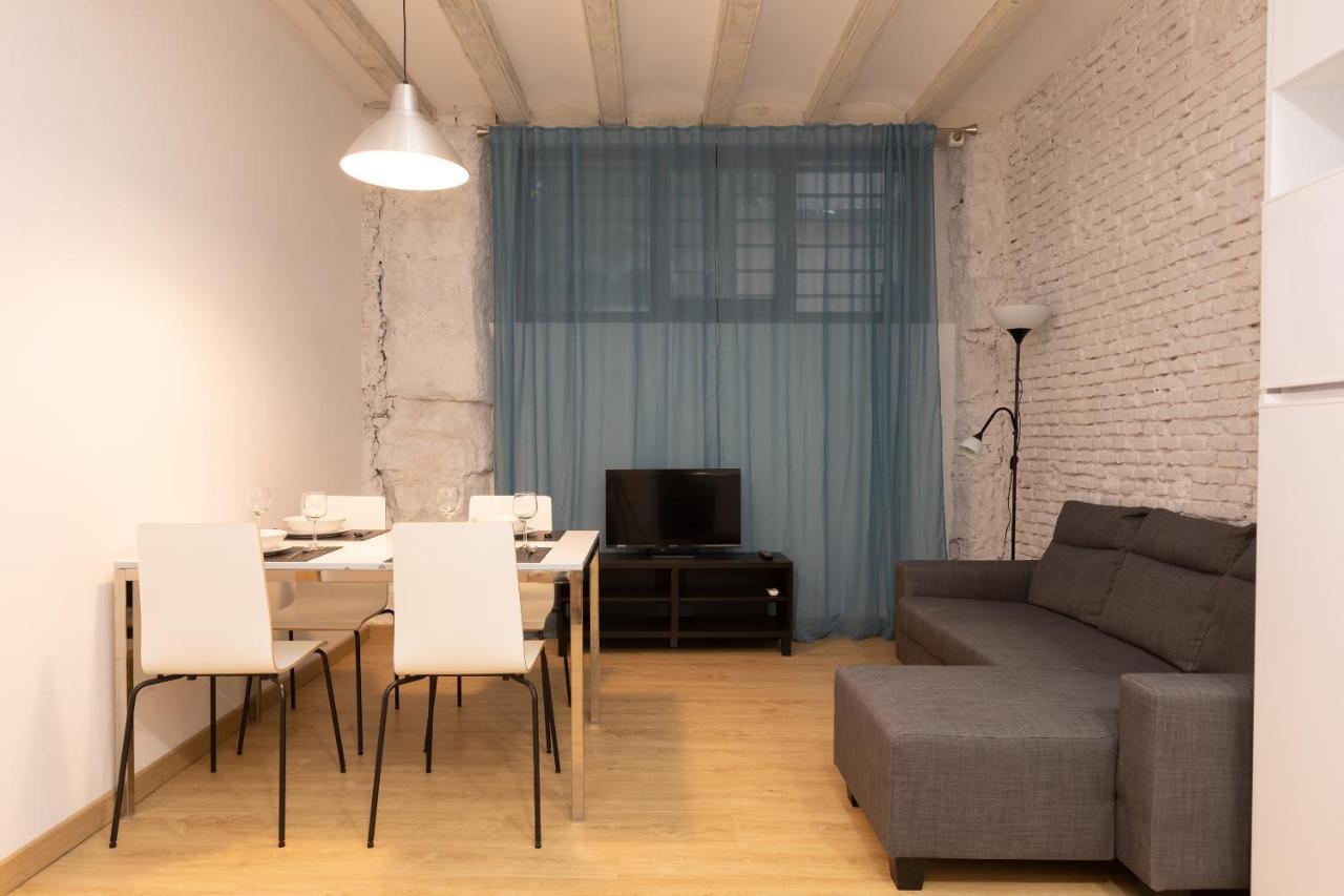 Gothic - Ramblas Apartments Barcelona Ngoại thất bức ảnh